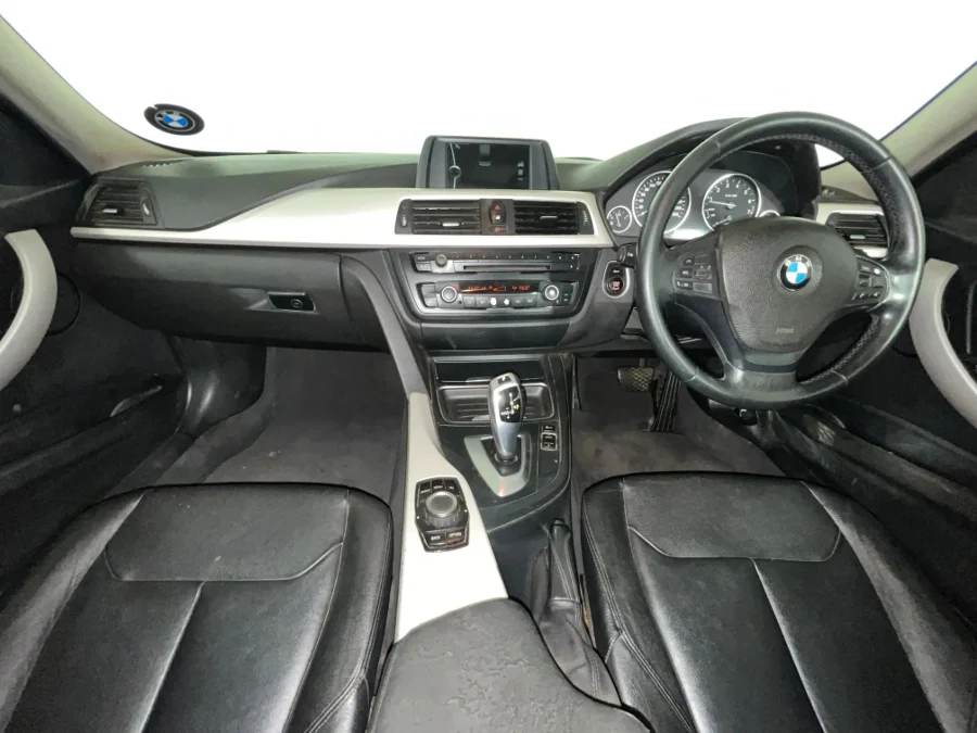 Used 2014 BMW 3 Series 320i sports-auto - WeBuyCars Germiston Used 2014 BMW 3 Series 320i sports-auto - WeBuyCars Germiston