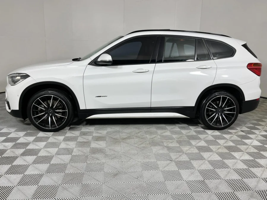 Used 2016 BMW X1 xDrive20i sports-auto - WeBuyCars The Dome