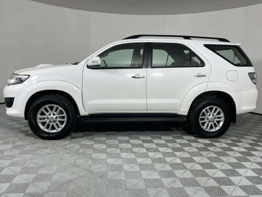 Used 2012 Toyota Fortuner 2.5D-4D - WeBuyCars Midstream Used 2012 Toyota Fortuner 2.5D-4D - WeBuyCars Midstream