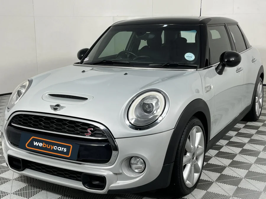 Used 2017 MINI Hatch Cooper S Hatch 5-door Seven 7 auto - WeBuyCars Gqeberha Used 2017 MINI Hatch Cooper S Hatch 5-door Seven 7 auto - WeBuyCars Gqeberha