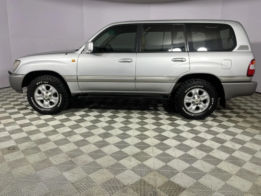 Used 2005 Toyota Land Cruiser 100 4.7 V8 VX - WeBuyCars Durban Used 2005 Toyota Land Cruiser 100 4.7 V8 VX - WeBuyCars Durban