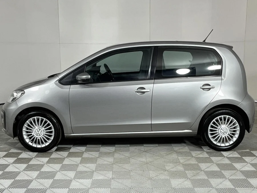 Used 2017 Volkswagen up! move up! 5-door 1.0 - WeBuyCars Vereeniging Used 2017 Volkswagen up! move up! 5-door 1.0 - WeBuyCars Vereeniging