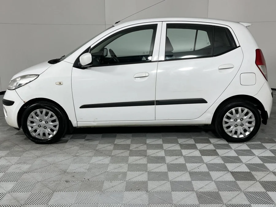 Used 2009 Hyundai i10 1.2 GLS - WeBuycars East London Used 2009 Hyundai i10 1.2 GLS - WeBuycars East London
