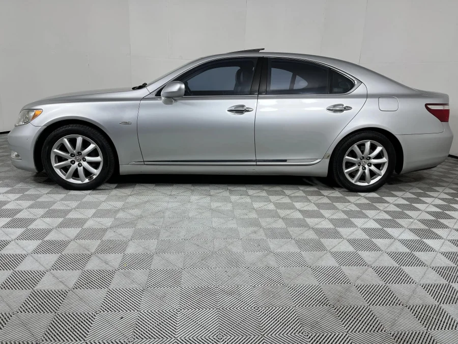 Used 2007 Lexus LS 460 - WeBuyCars Pietermaritzburg Used 2007 Lexus LS 460 - WeBuyCars Pietermaritzburg