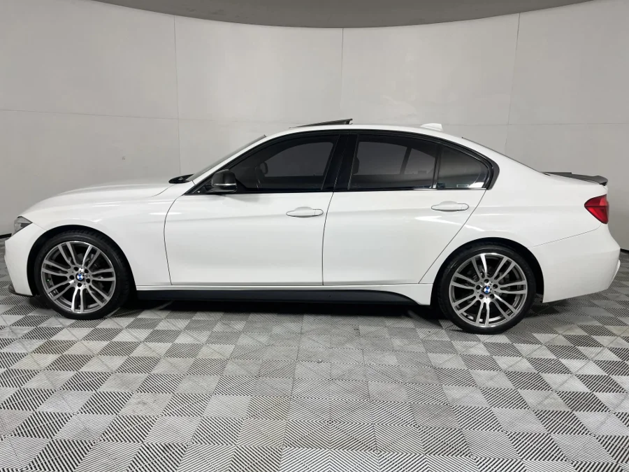Used 2017 BMW 3 Series 320i M Performance edition sports-auto - WeBuyCars Riverhorse Used 2017 BMW 3 Series 320i M Performance edition sports-auto - WeBuyCars Riverhorse