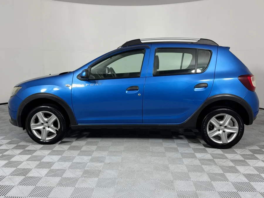 Used 2014 Renault Sandero Stepway 66kW turbo - WeBuyCars Vereeniging Used 2014 Renault Sandero Stepway 66kW turbo - WeBuyCars Vereeniging