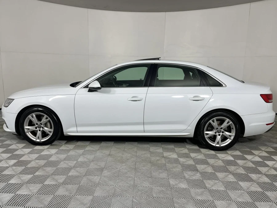 Used 2017 Audi A4 40TDI sport S line sports - WeBuyCars Vereeniging Used 2017 Audi A4 40TDI sport S line sports - WeBuyCars Vereeniging