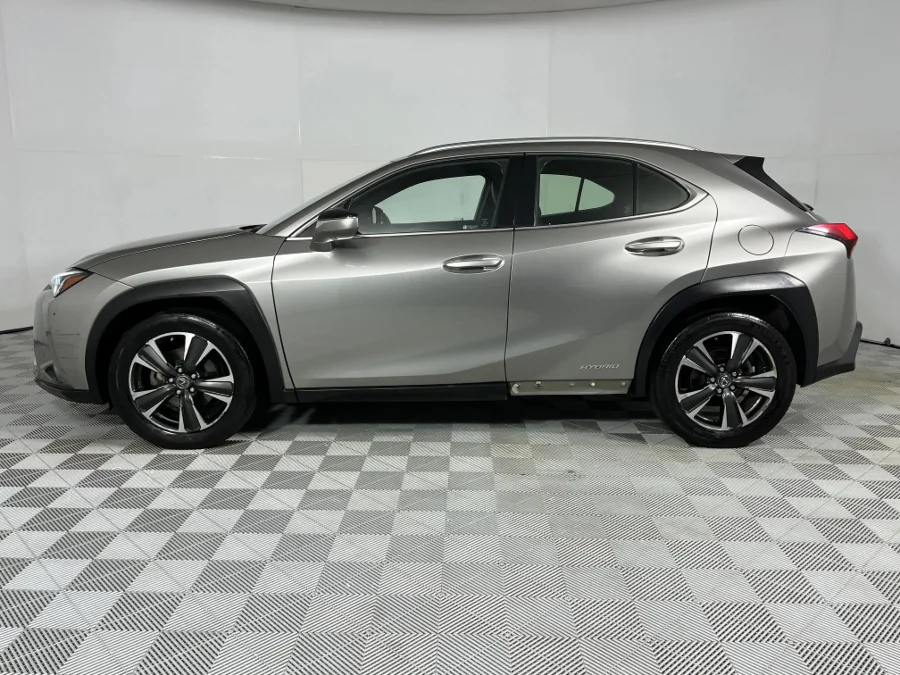 Used 2019 Lexus UX 250h SE - WeBuyCars Silverlakes Used 2019 Lexus UX 250h SE - WeBuyCars Silverlakes