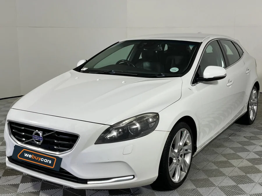Used 2012 Volvo V40 T3 Elite - WeBuyCars Germiston Used 2012 Volvo V40 T3 Elite - WeBuyCars Germiston