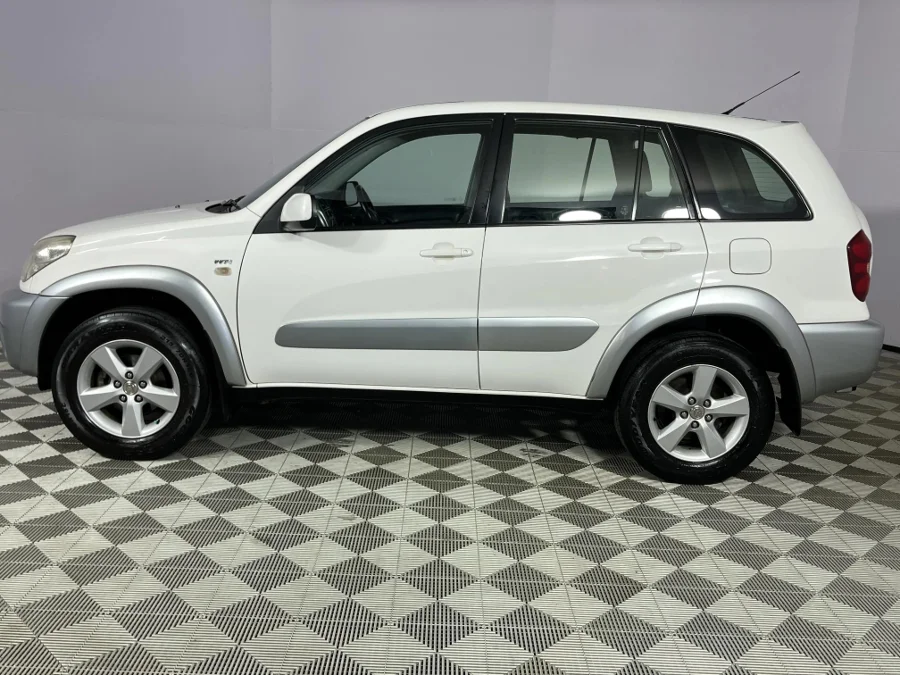 Used 2006 Toyota RAV4 180 5-door - WeBuyCars Durban Used 2006 Toyota RAV4 180 5-door - WeBuyCars Durban