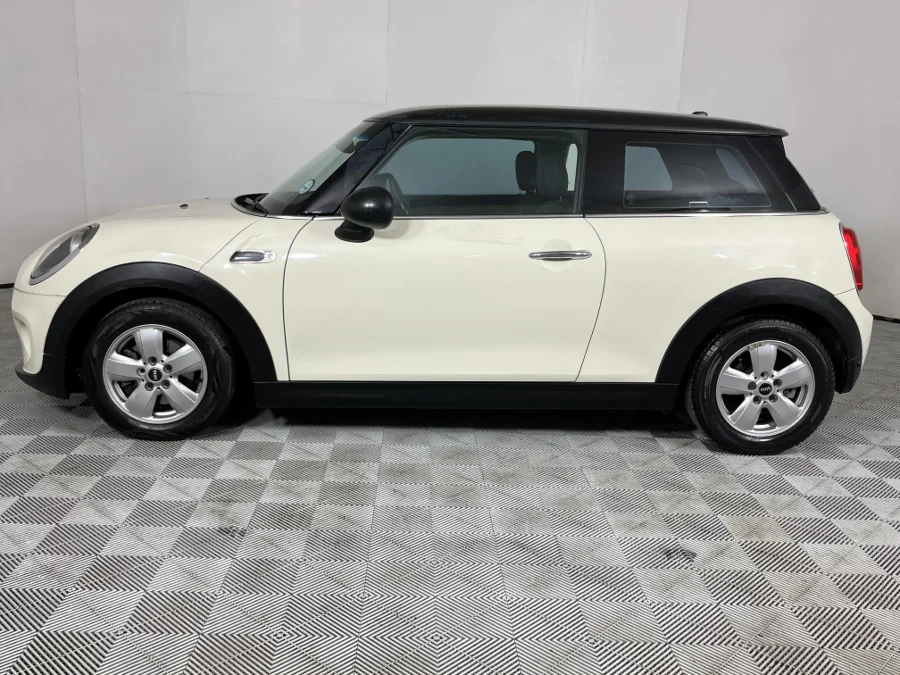 Used 2018 MINI Hatch One Hatch 3-door - WeBuyCars The Dome Used 2018 MINI Hatch One Hatch 3-door - WeBuyCars The Dome
