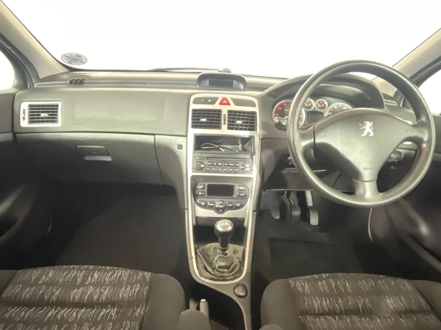 Used 2004 Peugeot 307 2.0 XS - WeBuyCars Richmond Used 2004 Peugeot 307 2.0 XS - WeBuyCars Richmond