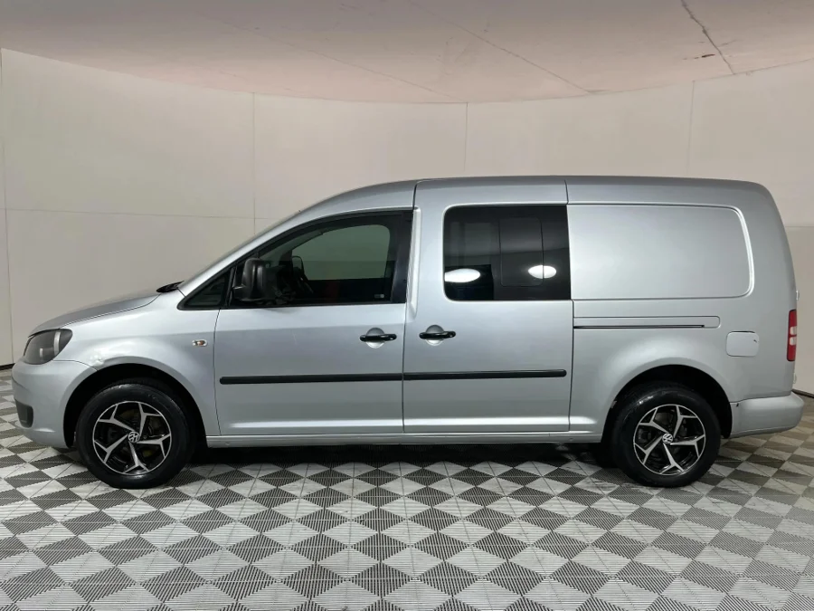 Used 2014 Volkswagen Caddy Maxi 2.0TDI crew bus 7-seat - WeBuyCars JHB South Used 2014 Volkswagen Caddy Maxi 2.0TDI crew bus 7-seat - WeBuyCars JHB South