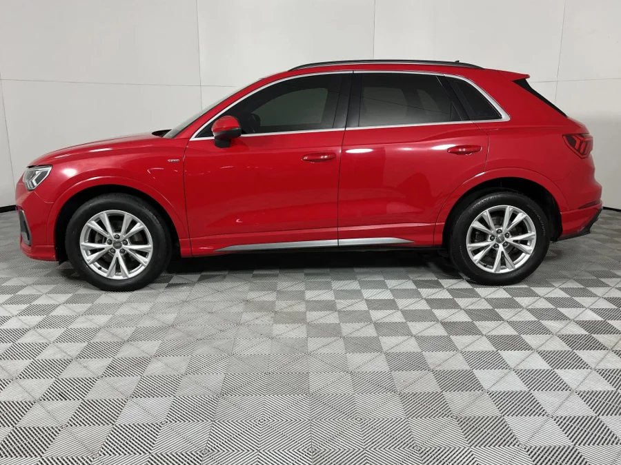 Used 2019 Audi Q3 35TFSI S line - WeBuyCars Vereeniging Used 2019 Audi Q3 35TFSI S line - WeBuyCars Vereeniging