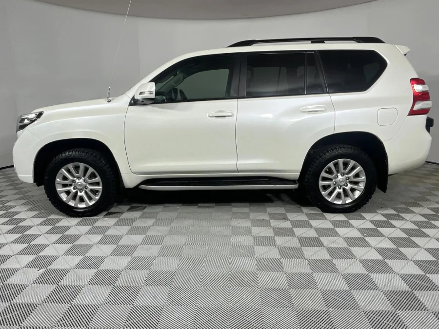 Used 2015 Toyota Land Cruiser Prado 3.0DT VX - WeBuyCars Midstream Used 2015 Toyota Land Cruiser Prado 3.0DT VX - WeBuyCars Midstream