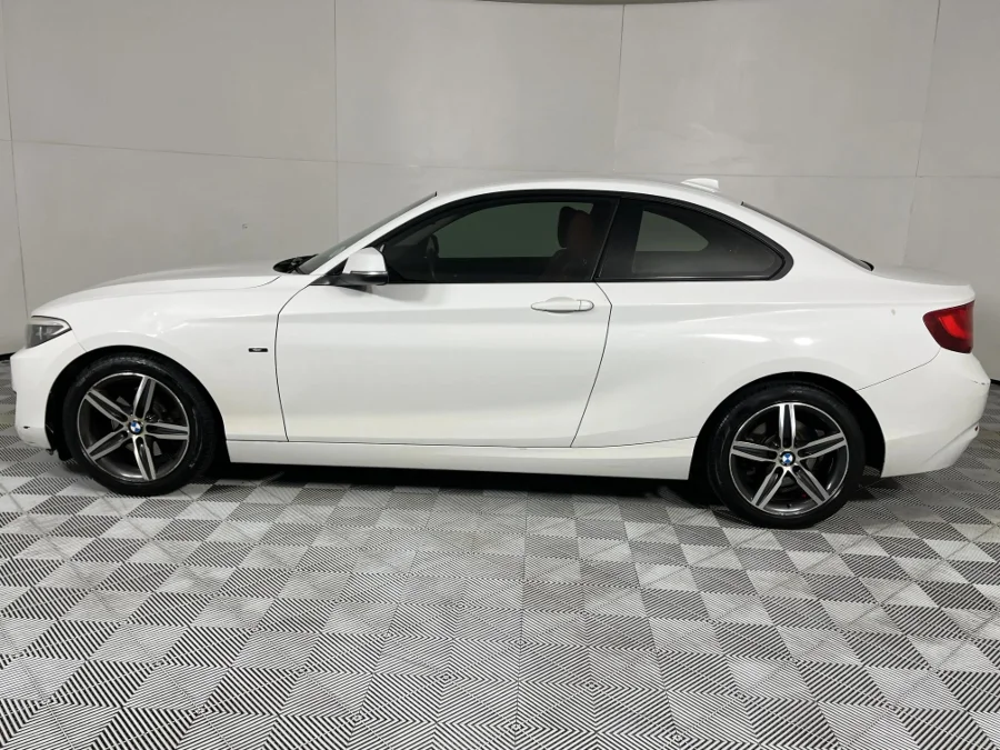 Used 2014 BMW 2 Series 220i coupe Sport Line - WeBuyCars Riverhorse