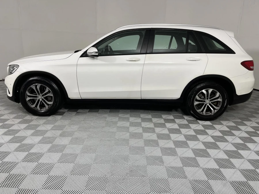 Used 2016 Mercedes-Benz GLC 220d 4Matic - WeBuyCars The Dome Used 2016 Mercedes-Benz GLC 220d 4Matic - WeBuyCars The Dome