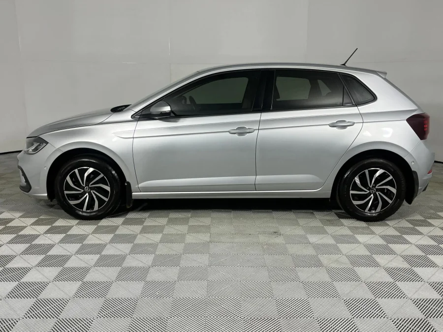 Used 2022 Volkswagen Polo hatch 1.0TSI Life manual - WeBuyCars Polokwane Used 2022 Volkswagen Polo hatch 1.0TSI Life manual - WeBuyCars Polokwane