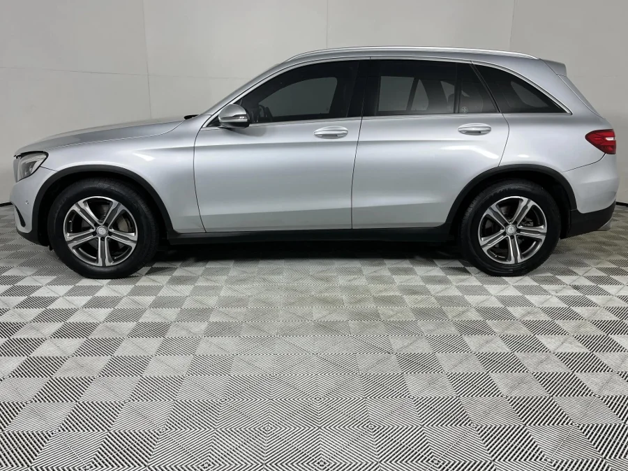 Used 2016 Mercedes-Benz GLC 250 4Matic AMG Line - WeBuyCars JHB South Used 2016 Mercedes-Benz GLC 250 4Matic AMG Line - WeBuyCars JHB South