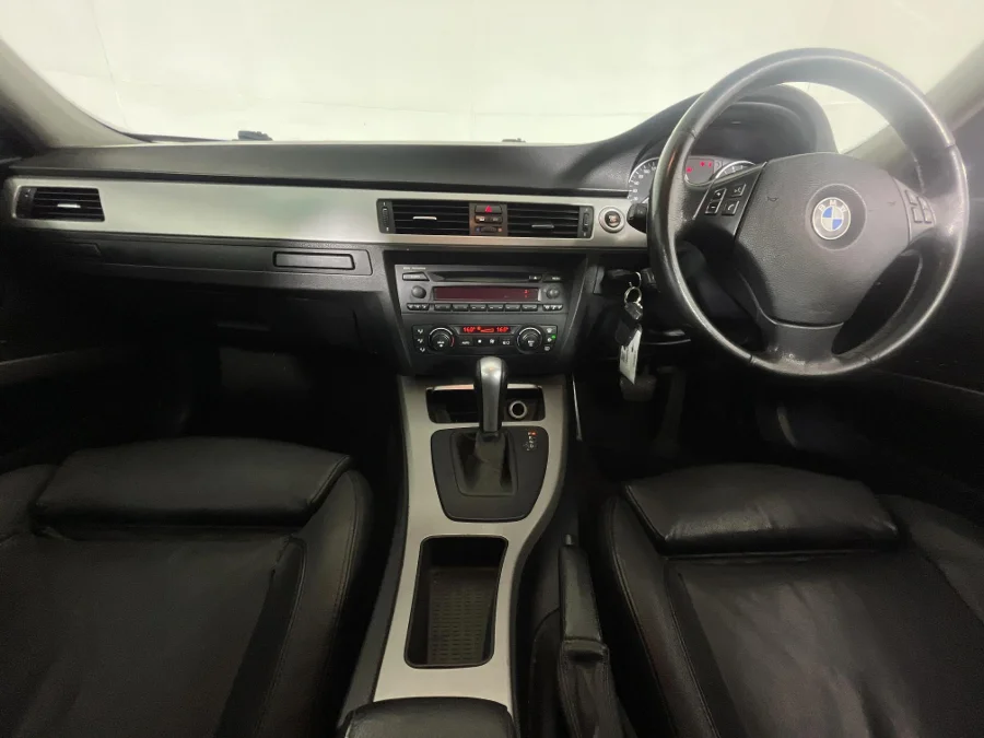 Used 2005 BMW 3 Series 320i steptronic - WeBuyCars Riverhorse
