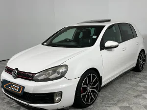 Used 2011 Volkswagen Golf GTI auto