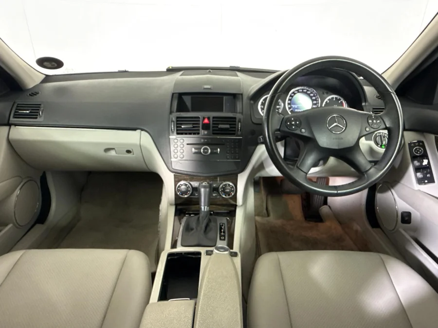 Used 2009 Mercedes-Benz C-Class C220CDI Avantgarde Touchshift - WeBuyCars Midstream
