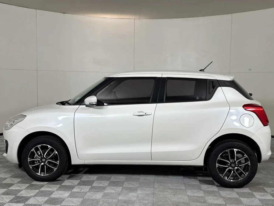 Used 2023 Suzuki Swift 1.2 GLX manual - WeBuyCars The Dome Used 2023 Suzuki Swift 1.2 GLX manual - WeBuyCars The Dome