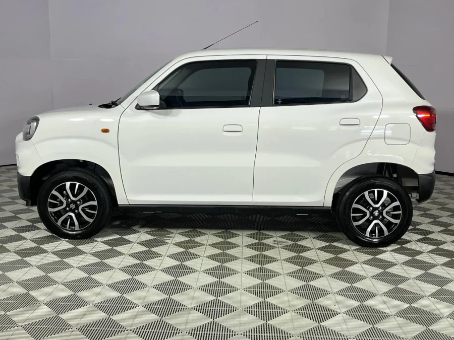 Used 2025 Suzuki S-Presso 1.0 GL+ - WeBuyCars Durban Used 2025 Suzuki S-Presso 1.0 GL+ - WeBuyCars Durban
