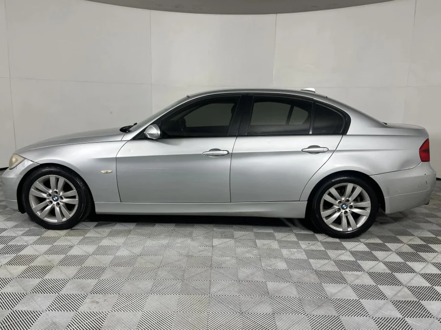 Used 2005 BMW 3 Series 320i steptronic - WeBuyCars Riverhorse