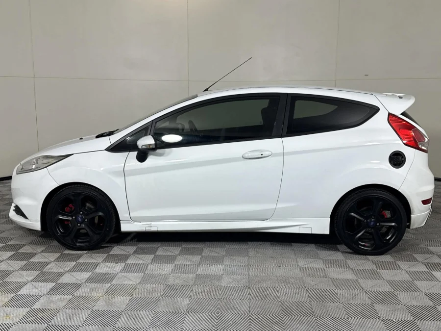 Used 2016 Ford Fiesta ST - WeBuyCars Midstream Used 2016 Ford Fiesta ST - WeBuyCars Midstream