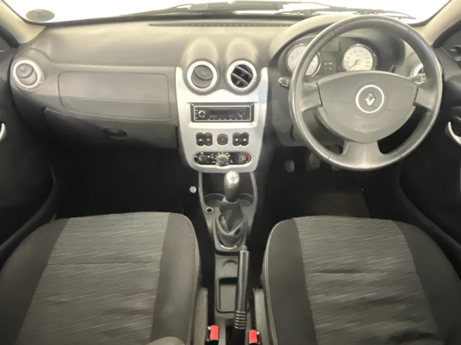 Used 2015 Renault Sandero Stepway 1.6 - WeBuyCars George Used 2015 Renault Sandero Stepway 1.6 - WeBuyCars George