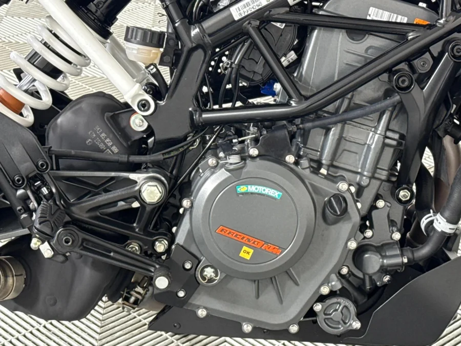 Used 2025 KTM Duke 390 Duke - WeBuyCars Midstream Used 2025 KTM Duke 390 Duke - WeBuyCars Midstream