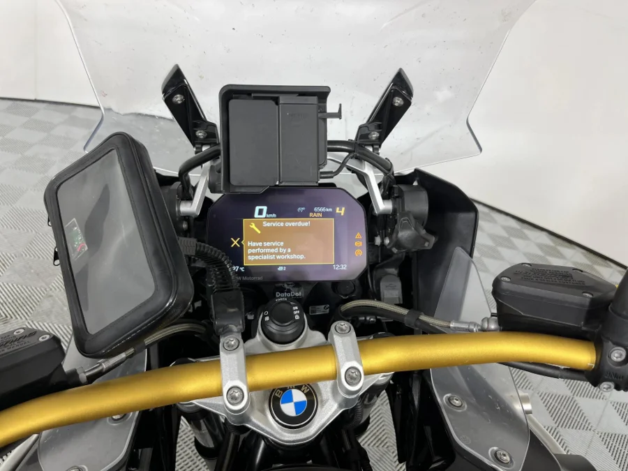 Used 2022 BMW R Series R 1250 GS Adventure MU 40 Years OF GS - WeBuyCars The Dome Used 2022 BMW R Series R 1250 GS Adventure MU 40 Years OF GS - WeBuyCars The Dome