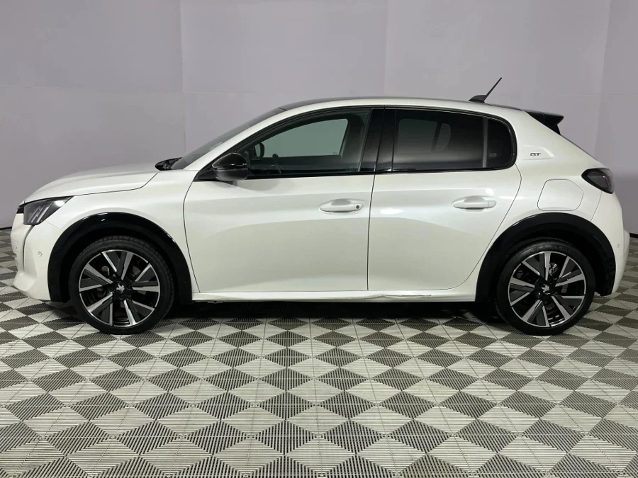 Used 2023 Peugeot 208 1.2T GT - WeBuyCars Vereeniging