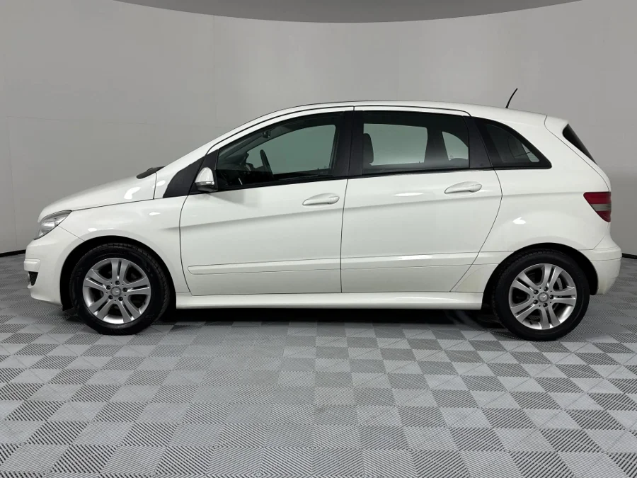 Used 2010 Mercedes-Benz B-Class B180 auto - WeBuyCars Vereeniging
