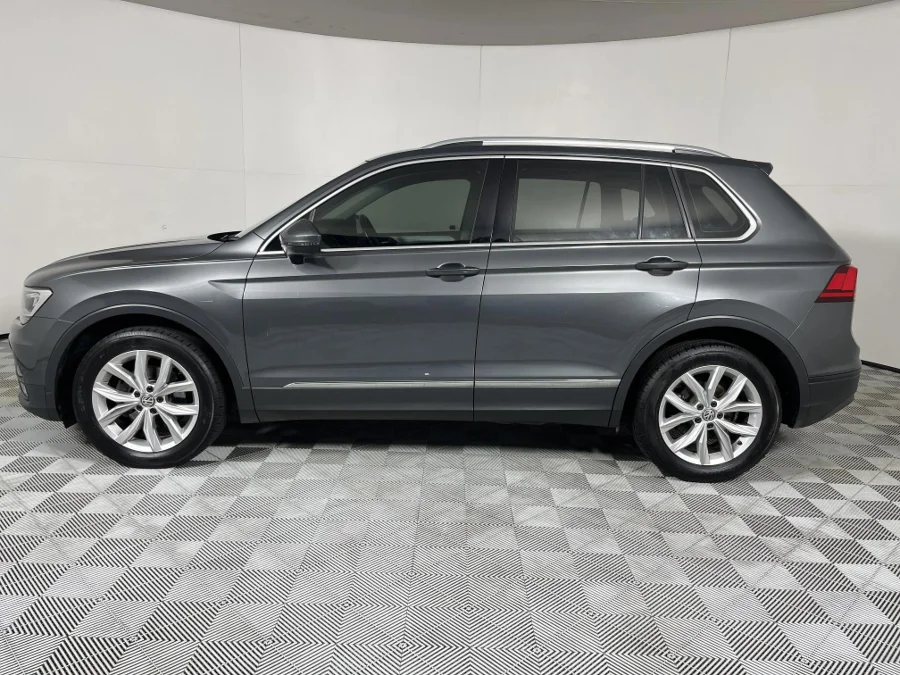 Used 2017 Volkswagen Tiguan 1.4TSI Comfortline R-Line - WeBuyCars Riverhorse Used 2017 Volkswagen Tiguan 1.4TSI Comfortline R-Line - WeBuyCars Riverhorse