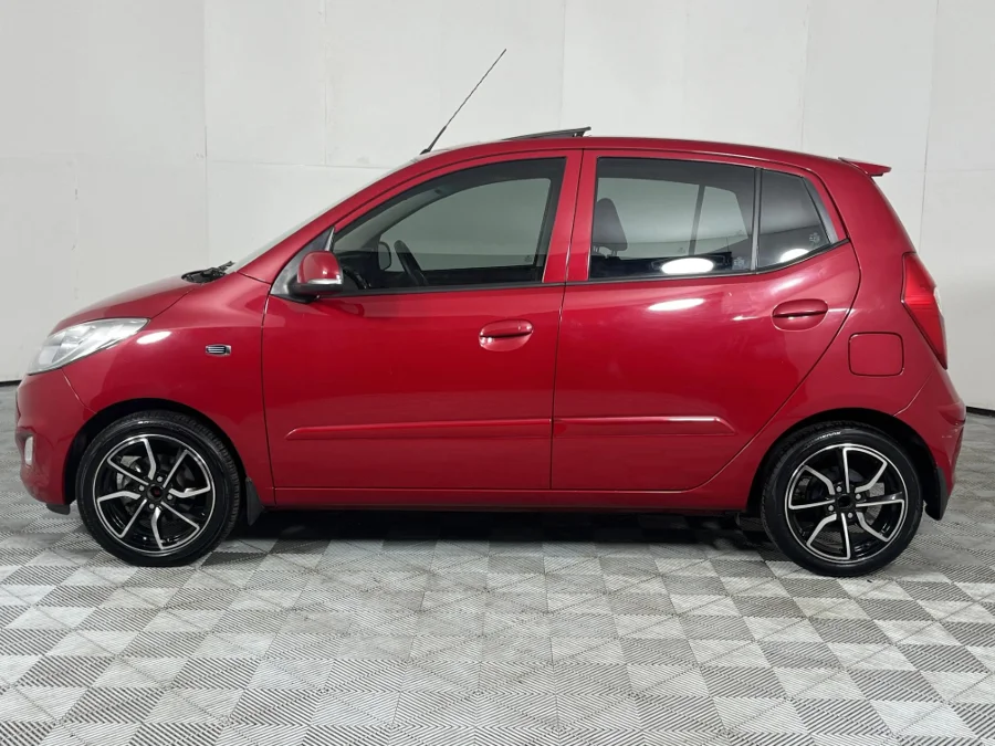 Used 2017 Hyundai i10 1.25 Glide Limited Edition - WeBuyCars Pietermaritzburg