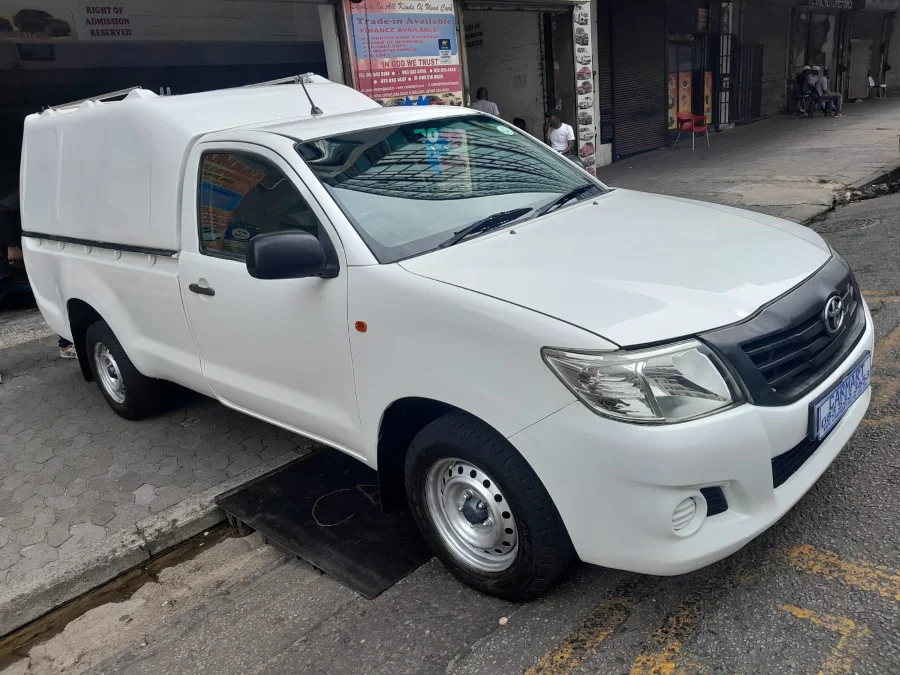 Used 2015 Toyota Hilux 2.0 - Carmart Auto Dealer