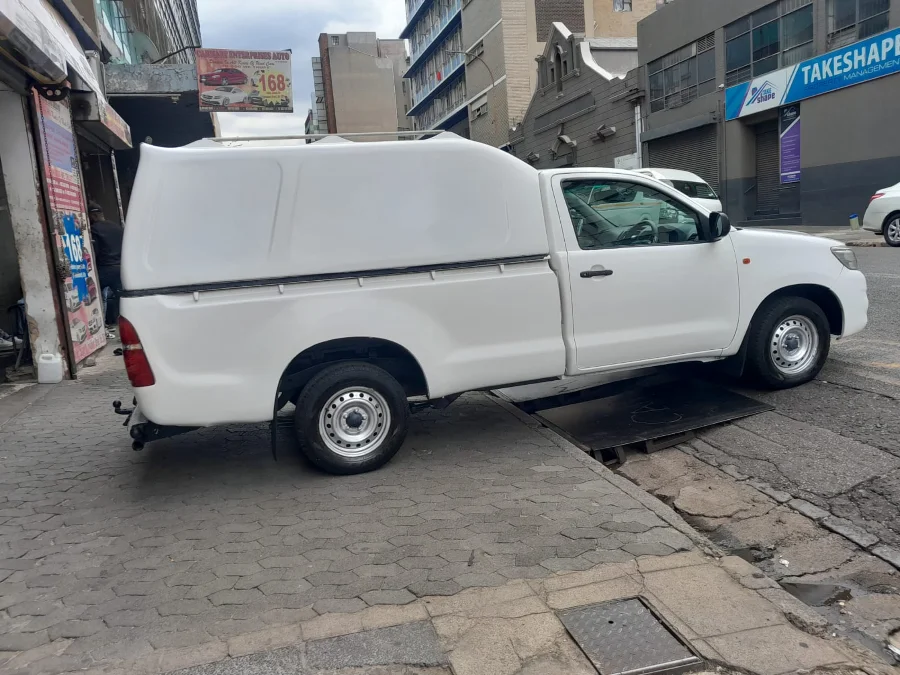 Used 2015 Toyota Hilux 2.0 - Carmart Auto Dealer