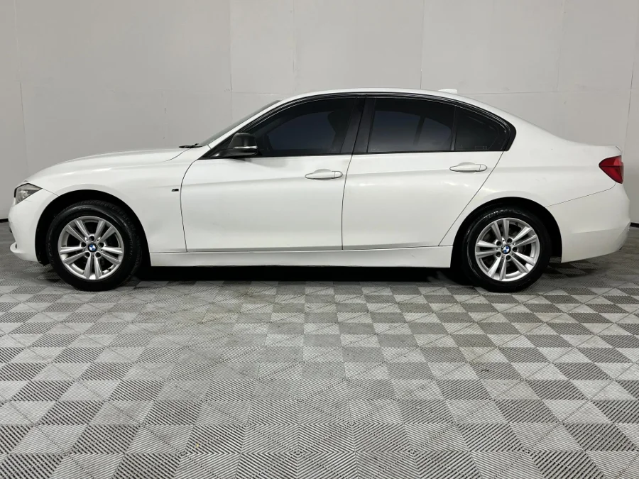 Used 2017 BMW 3 Series 318i auto - WeBuyCars Midstream