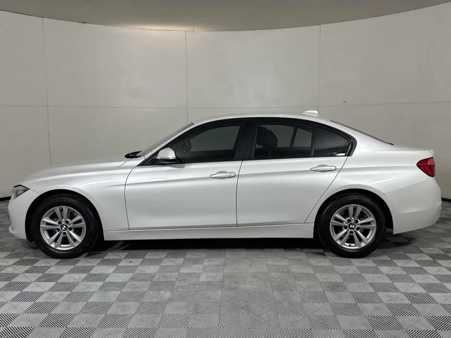 Used 2017 BMW 3 Series 320i sports-auto - WeBuyCars Midstream
