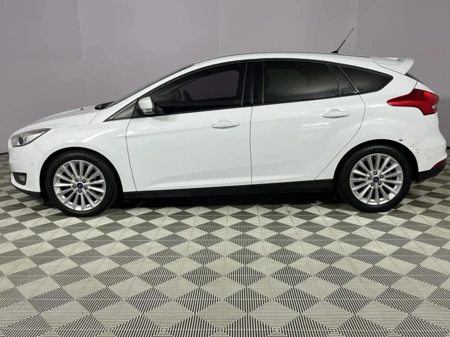 Used 2016 Ford Focus hatch 1.5T Trend - WeBuyCars Midstream