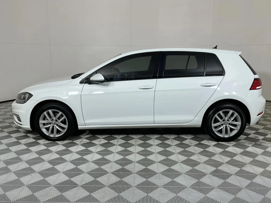 Used 2019 Volkswagen Golf 2.0TDI Comfortline - WeBuyCars Vereeniging