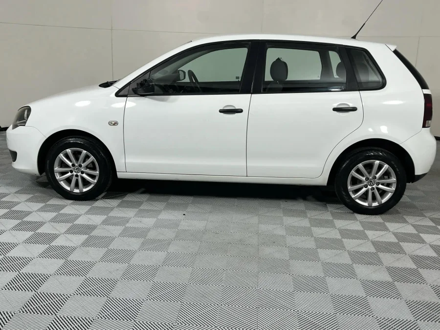 Used 2017 Volkswagen Polo Vivo hatch 1.4 Conceptline - WeBuyCars Midstream