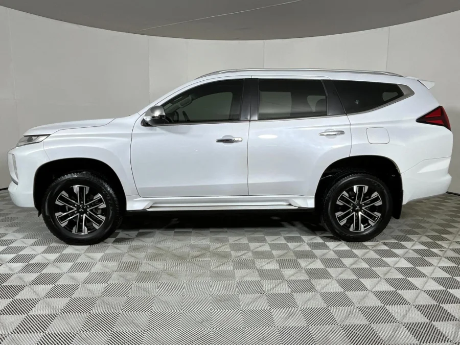 Used 2021 Mitsubishi Pajero Sport 2.4DI-D 4x4 Exceed - WeBuyCars The Dome Used 2021 Mitsubishi Pajero Sport 2.4DI-D 4x4 Exceed - WeBuyCars The Dome