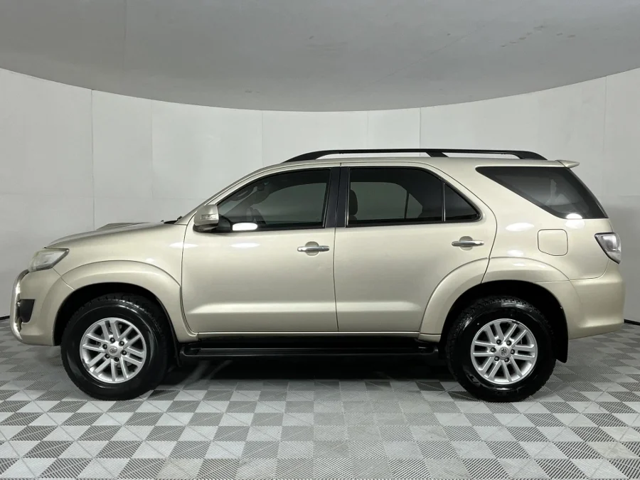 Used 2013 Toyota Fortuner 2.5D-4D auto - WeBuyCars Gqeberha