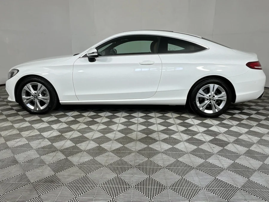 Used 2017 Mercedes-Benz C-Class C200 coupe auto - WeBuyCars George