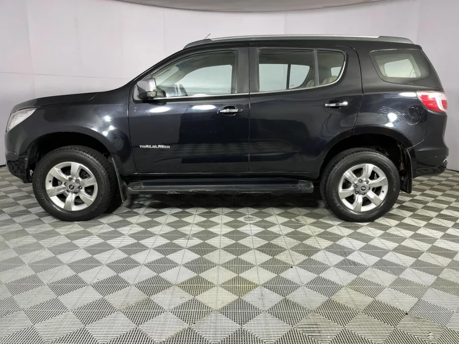 Used 2013 Chevrolet Trailblazer 2.8D LTZ auto - WeBuyCars Brackenfell Cape Town Used 2013 Chevrolet Trailblazer 2.8D LTZ auto - WeBuyCars Brackenfell Cape Town