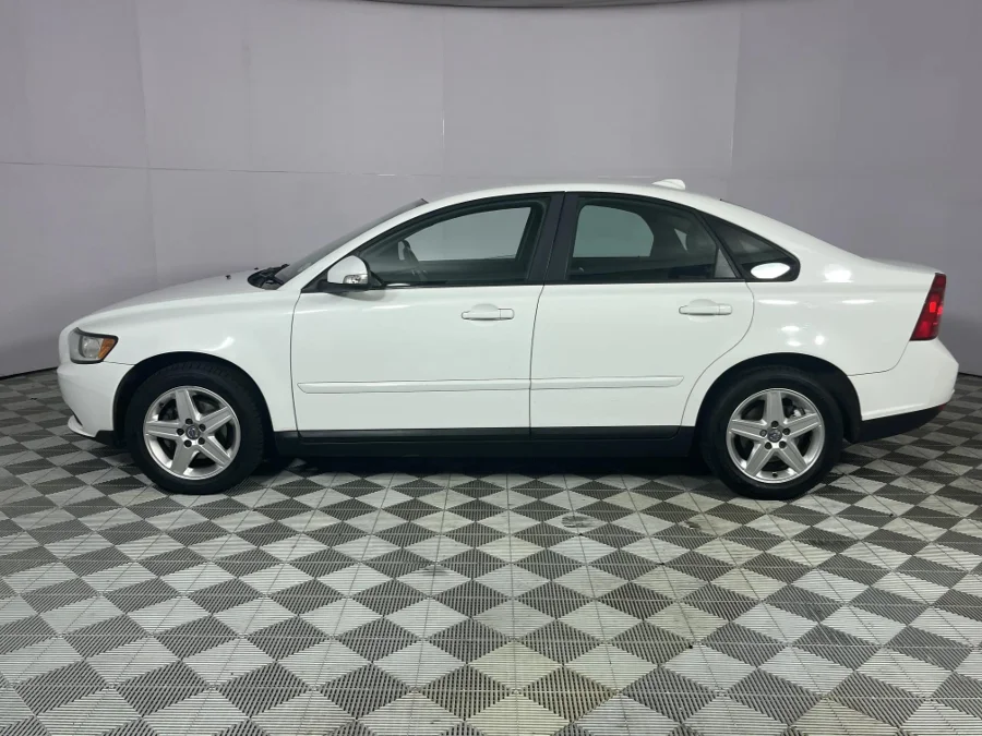 Used 2010 Volvo S40 2.0 - WeBuyCars Brackenfell Cape Town Used 2010 Volvo S40 2.0 - WeBuyCars Brackenfell Cape Town