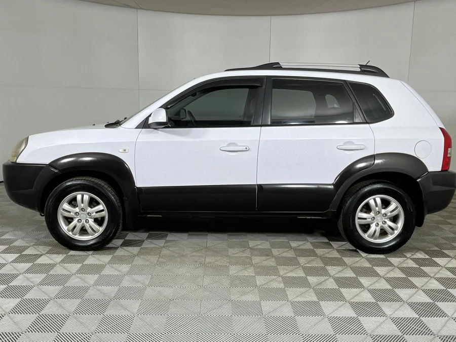 Used 2007 Hyundai Tucson 2.0 GLS - WeBuyCars Polokwane Used 2007 Hyundai Tucson 2.0 GLS - WeBuyCars Polokwane